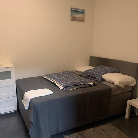 2 Room Apartament Messe Essen Eksteriør billede