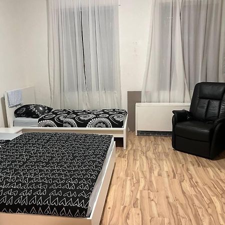 2 Room Apartament Messe Essen Eksteriør billede