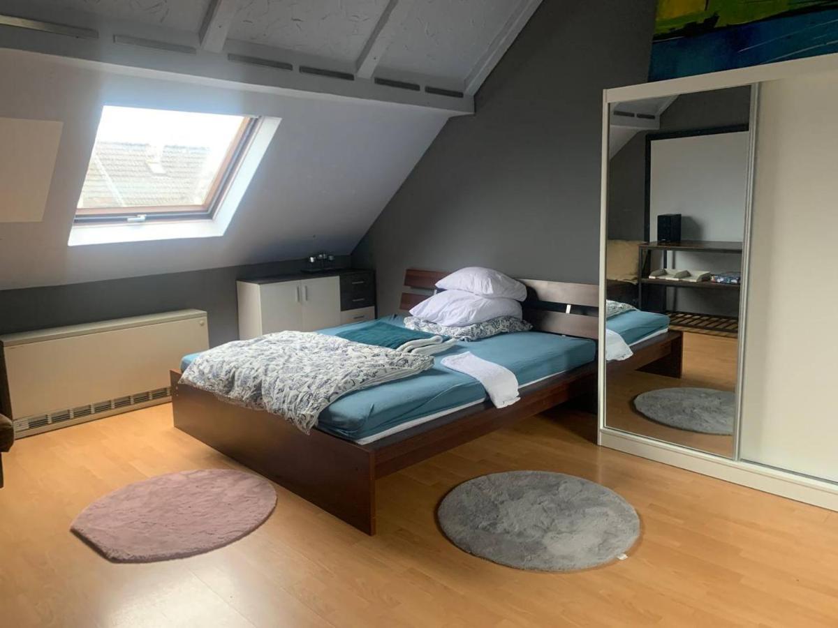 2 Room Apartament Messe Essen Eksteriør billede
